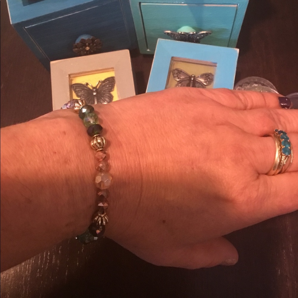 Beautiful handmade glass & metal bracelet.. - Picture 3 of 4